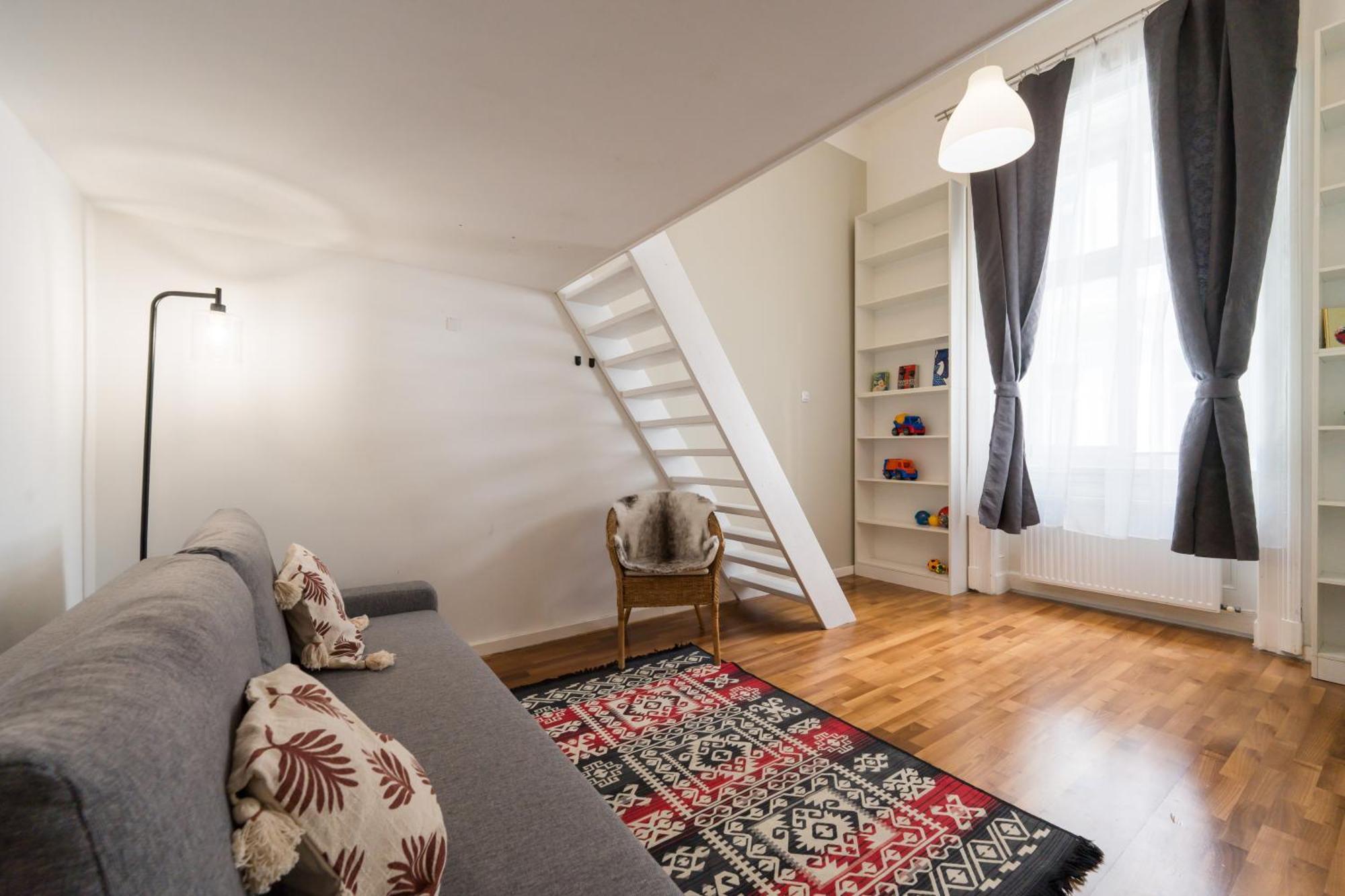 Spacious Apartment By Opera Budapeste Exterior foto